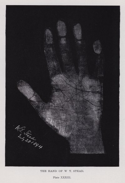 Die Hand von W. T. Stead von English Photographer