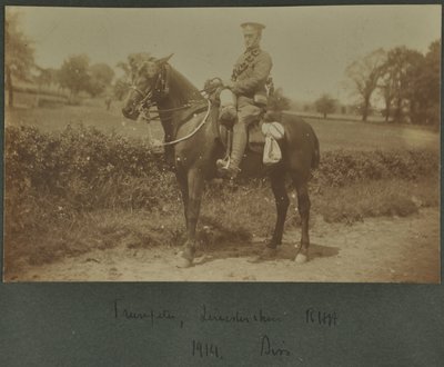 Trompeter der Leicestershire Royal Horse Artillery in einem Trainingslager in Diss, 1914 von English Photographer