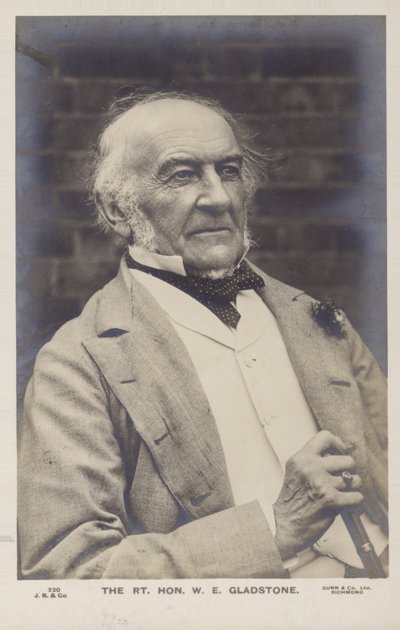 William Ewart Gladstone von English Photographer
