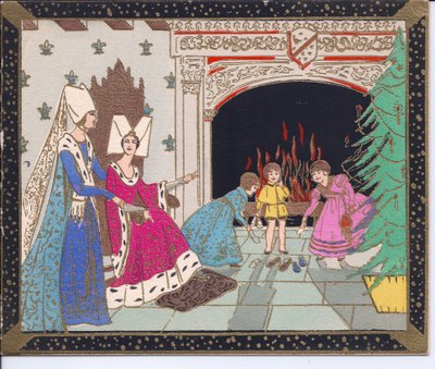Eine handkolorierte französische Pochoir-Weihnachtskarte von mittelalterlichen Damen mit Schmetterlingshüten und Kindern vor einem großen Kamin, die ihre Schuhe wärmen, um 1920 von English School