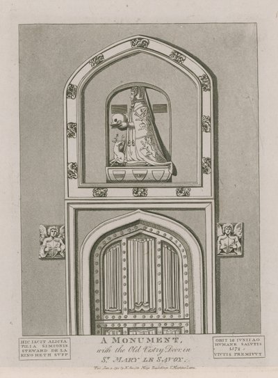 Ein Denkmal mit der alten Sakristeitür in St. Mary le Savoy von English School