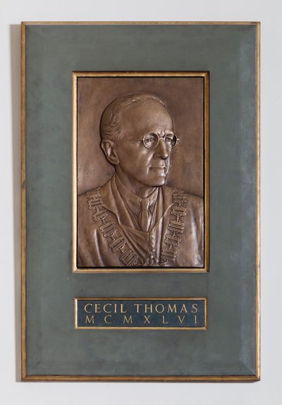 Plakette mit Cecil Thomas, Bildhauer & Medailleur, 1946 von English School
