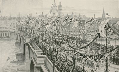 Die Diamant-Jubiläumsprozession überquert die London Bridge von English School