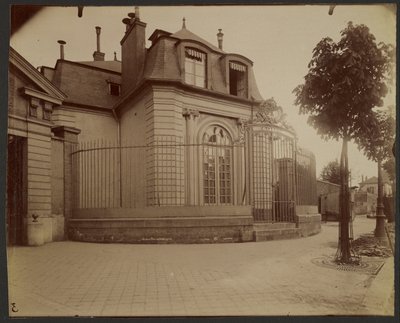 Hospice Debrousse, Alter Park von Philippe Égalité - Rue de Bagnolet, 148 (Charonne) von Eugène Atget
