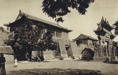 China, Tempel-Eingang in der Nähe des heiligen Berges Taischan, Shantung von European Photographer