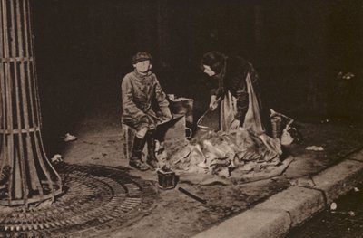 Paris: Lumpensammler von European Photographer