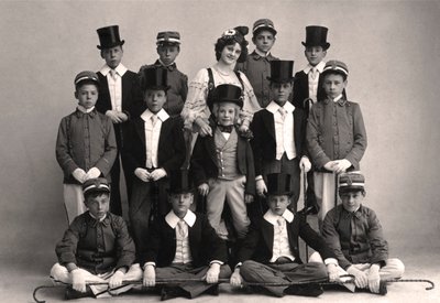 Gertie Millar 1879-1952, englische Schauspielerin, 1905 von Foulsham and Banfield
