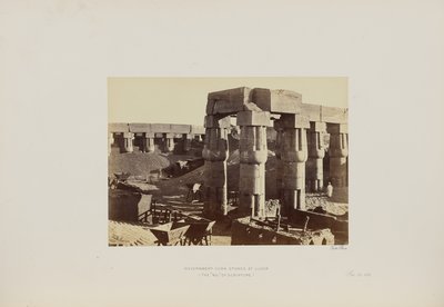 Staatliche Getreidespeicher in Luxor (das „No“ der Heiligen Schrift) von Francis Frith