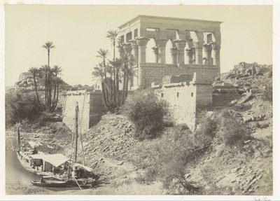 Kiosk des Trajan auf der Insel Philae im Nil von Francis Frith