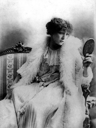 Schauspielerin Sarah Bernhardt (1844-1923) als Marguerite Gautier in 