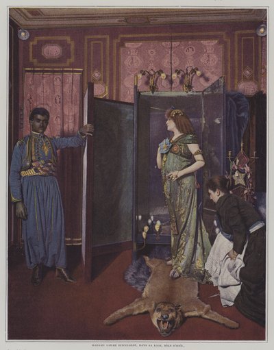Französische Bühnenschauspielerin Sarah Bernhardt in ihrer Garderobe in ihrem Kostüm für die Titelrolle in Morand und Sylvestres Stück Izeil von French Photographer