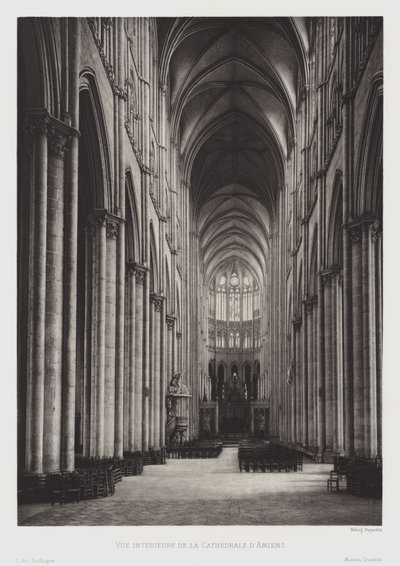 Innenansicht der Kathedrale von Amiens von French Photographer