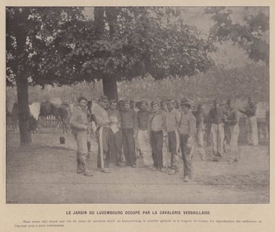 La Commune de Paris, Der Jardin du Luxembourg besetzt von der Versailler Kavallerie (s/w Foto) von French Photographer
