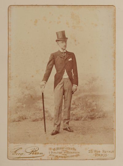 Fotografie aus einem Souvenir-Album in Erinnerung an Boni de Castellane von French Photographer