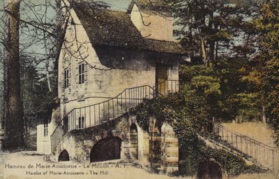 Die Mühle im Weiler von Marie Antoinette in Versailles von French Photographer