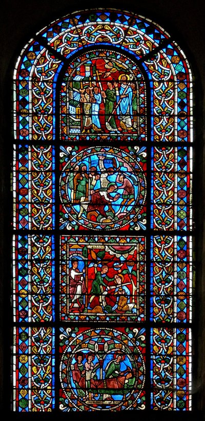 Fenster wXXI mit einem zusammengesetzten Fenster aus 4 Tafeln, drei im Zusammenhang mit St. Gervais und St. Protais von French School
