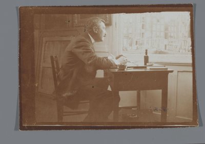 Willem Witsen an einem Schreibtisch in seinem Boot von George Hendrik Breitner