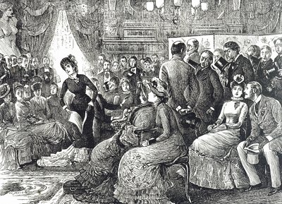 Karikatur, die ein typisches Wohnzimmerkonzert zeigt von George du Maurier