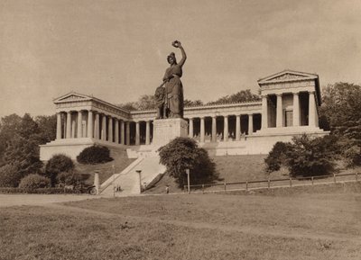 München: Bayerische Ruhmeshalle mit Bavaria von German Photographer