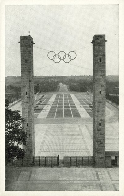 Das Reichssportfeld, Berlin (s/w Foto) von German Photographer