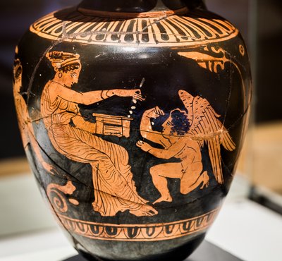 Attische rotfigurige Oinochoe von Greek School