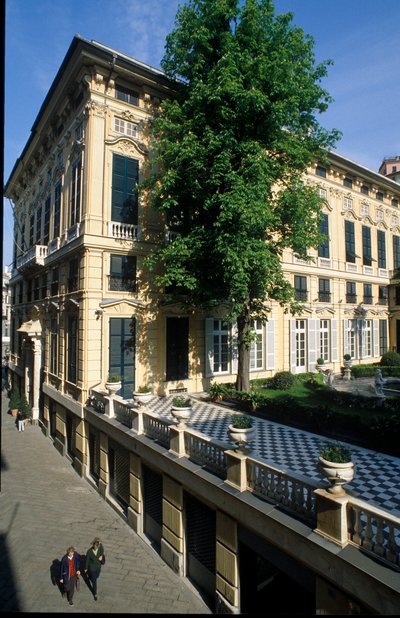 Ansicht des Palazzo Bianco (oder Palazzo Luca Grimaldi) erbaut 1530 und 1540 in Genua, Italien von Italian School