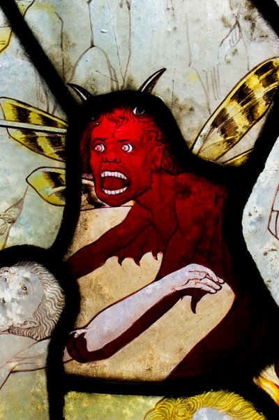 Teufel, Buntglas, Kirche St. Maria Magdalena, Rowington Close, Paddington, London, ca. 2012 von James O Davies