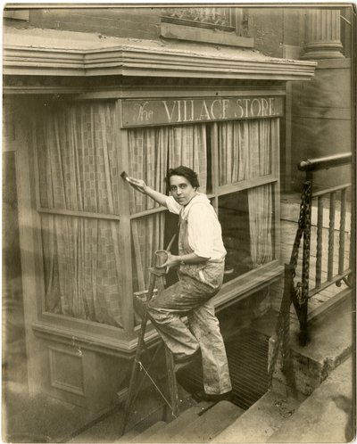 Charlotte Powell, Dorfmalerin, ca. 1905-16 von Jessie Tarbox Beals