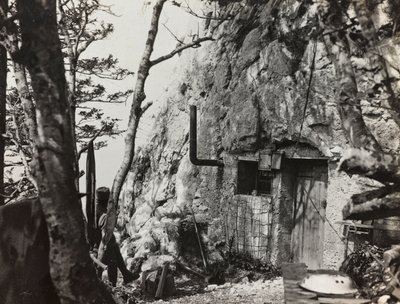 Album "Meine Weltkriegs-Erinnerungen Südwestfront (Kärnten, Italien, Südtirol) 31/03/1915-12/11/1918 - Josef Zohles Wien": Kriegsunterkunft von Josef Zohles