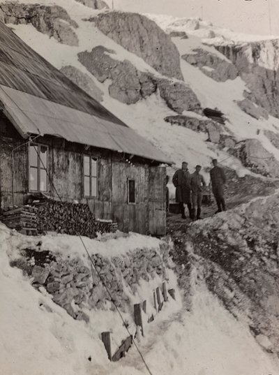 Album "Meine Weltkriegs-Erinnerungen Südwestfront (Kärnten, Italien, Südtirol) 31/03/1915-12/11/1918 - Josef Zohles Wien": Militärbaracke von Josef Zohles
