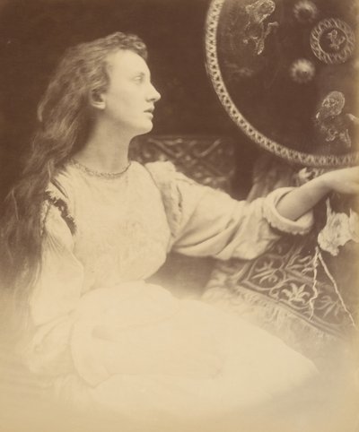 Elaine die Lilien-Magd von Astolat, 1874 von Julia Margaret Cameron