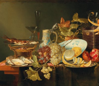 Stillleben mit Obst, einer chinesischen Porzellanschale und einem Fisch auf einem Herd von Laurens Craen
