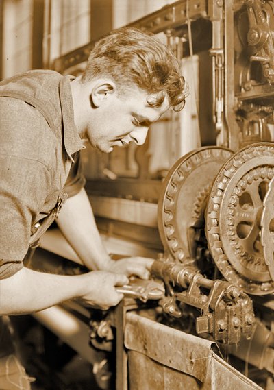 Porträt eines Kraftwerkmechanikers von Lewis Wickes Hine