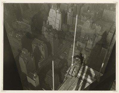 Mastaufstellung, Empire State Building, 1931 von Lewis Wickes Hine