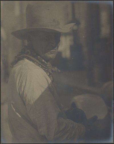 Porträt eines Mannes in Cowboy-Kleidung von Louis Fleckenstein