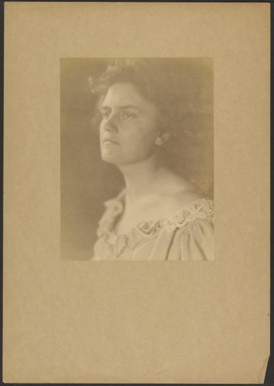 Porträt einer Frau mit Rüschenkragen von Louis Fleckenstein