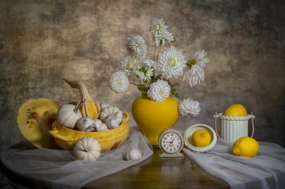 Zitronen Dahlien Ernte von Lydia Jacobs