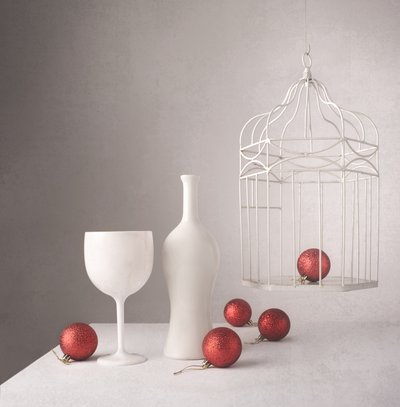 Elegantes Feiertags-Stillleben von Margareth Perfoncio