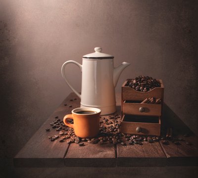 Vintage Kaffee Stillleben von Margareth Perfoncio