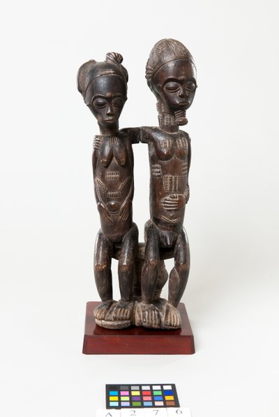 Sitzendes Paar, ca. 1885-99 von Master of the Barnes Couple