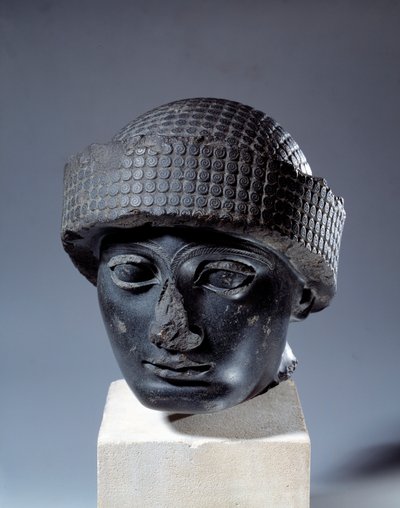Mesopotamien: Kopf in Diorit ohne Inschrift von Gudea, Gouverneur der Stadt Lagash. Um 2120 v. Chr. Neusumerische Periode von Mesopotamian Mesopotamian