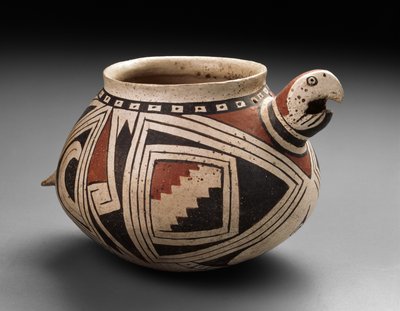Mogollon-Papageienschale, Tardio-Periode, 1300-50 von Mexican School