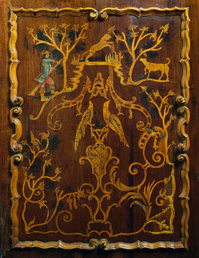 Rokoko-Stil Holzleinen-Schrank mit polychromen Einlagen und Sockel, Kolonialzeit von Mexican School