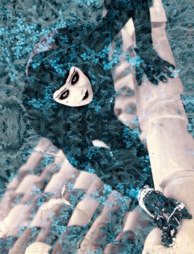 Blaue Diebin, 2023 (digitale Mischtechnik) von Olivia Gozzano