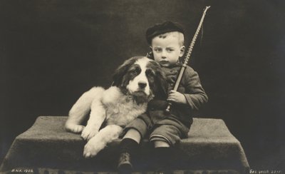 Kleiner Junge mit Hund von Photographer German