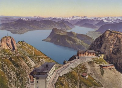 Pilatus-Kulm (2133m ü.M.) Vierwaldstättersee und die Alpen von Photographer Swiss