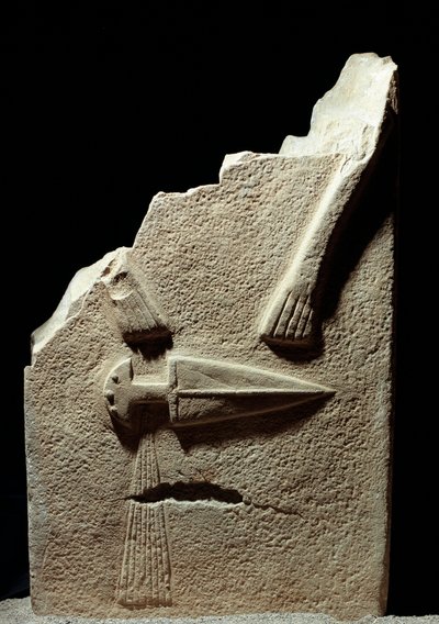 Prähistorische Kunst: Stele aus der Eisenzeit von der Fundstelle Lunigiana bei La Spezia, Italien. 1100-800 v. Chr. La Spezia, Museo Comunale della Civiltà Lunigiana von Prehistoric Prehistoric