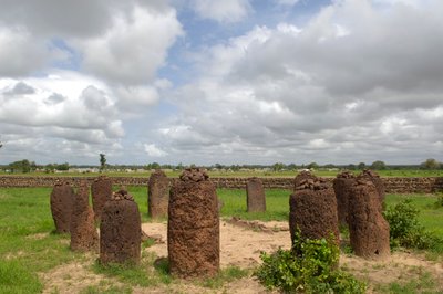 Urgeschichte: Megalithischer Steinkreis von Wassu, Gambia von Prehistoric Prehistoric
