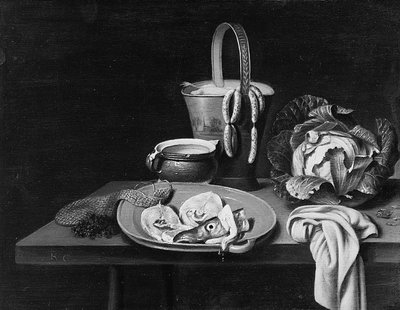 Fische auf einem irdenen Teller, ein Eimer mit Würstchen, eine glasierte Keramikschüssel, ein Kohl und ein Tuch auf einem Holztisch von Reinier or Reynier Coveyn or Covyn