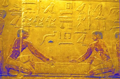 Altes Ägypten, Wandrelief/Malerei, Mastaba/Grab des Ti, Saqqara, 5. Dynastie, Arbeiter polieren Holz von School Egyptian